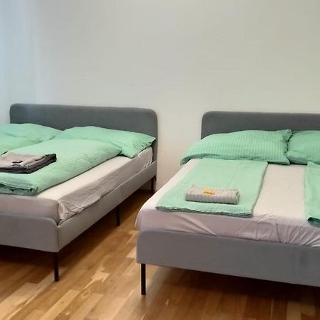 Cozynite Premium Apartment Stadthalle เวียนนา ภายนอก รูปภาพ