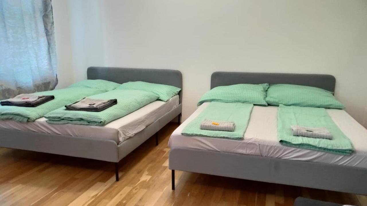 Cozynite Premium Apartment Stadthalle เวียนนา ภายนอก รูปภาพ